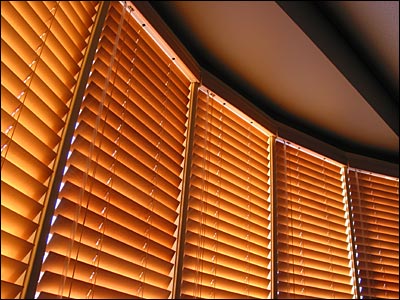 Window blinds in the living room, late afternoon. Calgary. 25 February 2002. Copyright © 2002 Grant Hutchinson